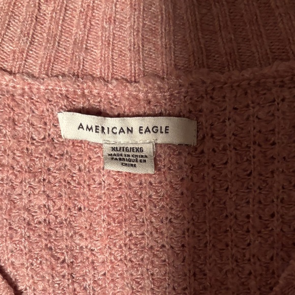 American Eagle Outfitters V-Neck Sweater in Soft Pink - Picture 3 of 4